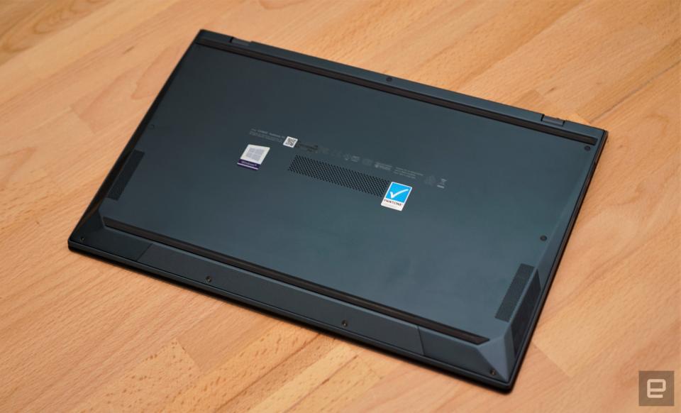 ASUS ZenBook Duo (2021)