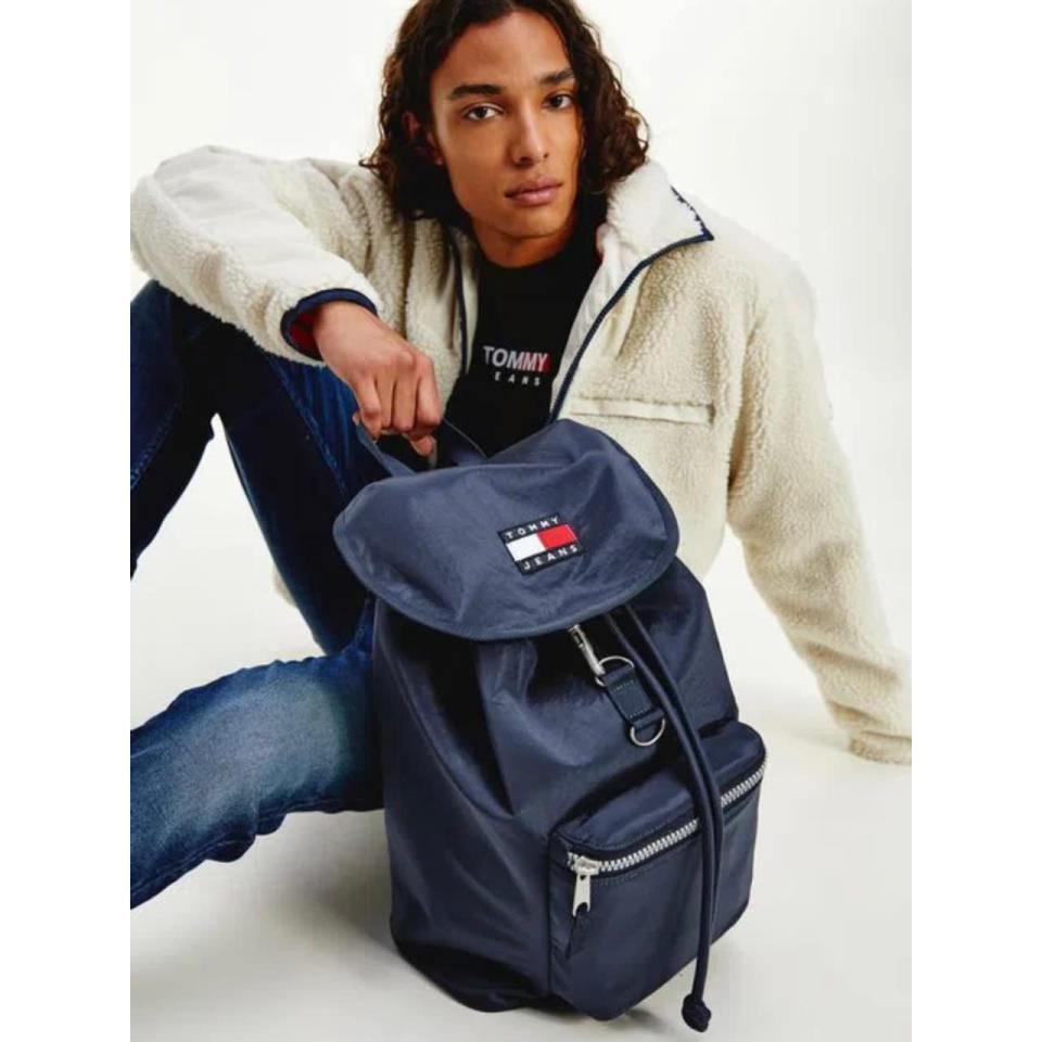 Mochila con Nailo. (Foto: Tommy Hilfiger)