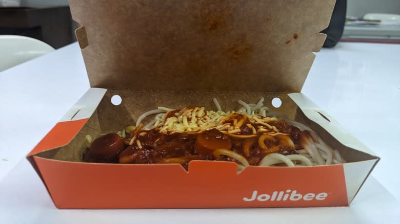 Box of Jolly Spaghetti on white table