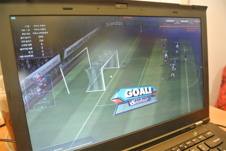 scoring a goal in real soccer online 2