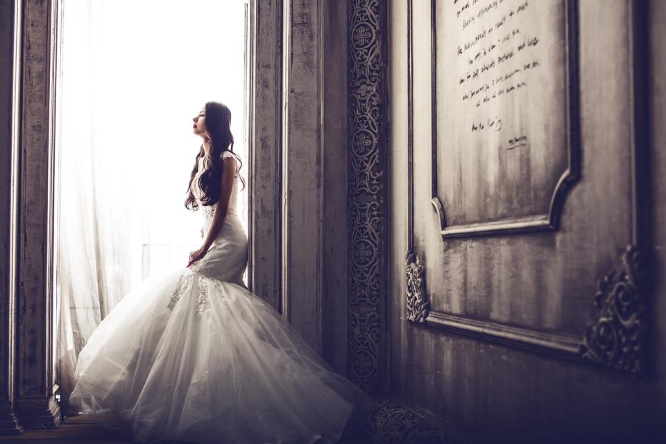 ▲結婚是許多人的終身大事，因此新娘子在挑選婚紗的時候會非常的小心謹慎。（示意圖，與圖中人物無關／翻攝自 pixabay ）