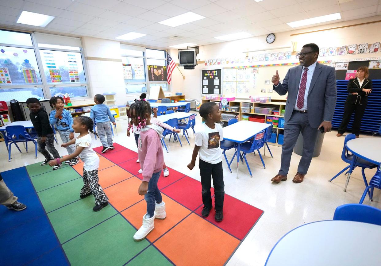 Milwaukee Public Schools Superintendent Keith Posley stops in Laura Mcnelly’s K5 class during a tour at Grantosa Drive School, a kindergarten through eighth grade school at North 82nd Street in Milwaukee on Wednesday, Nov. 30, 2022.  Last spring, dozens of staff members reported problems at the school including chaos in classrooms and halls; little to no learning, physical attacks on teachers and other kids and no consequences for bad behavior.