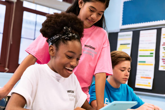 Tweens, teens and screens: 5 important lessons from a school tech coach