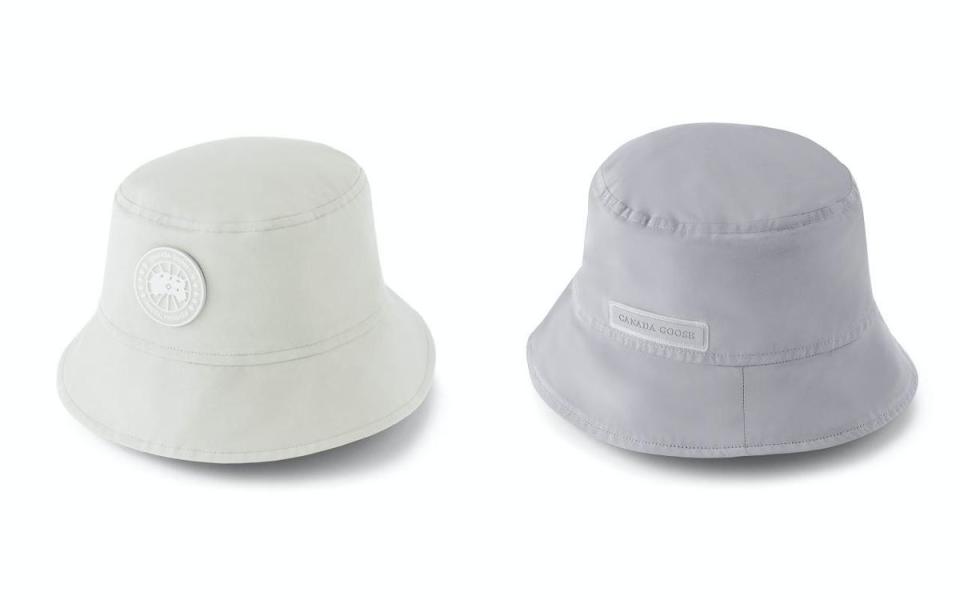 可雙面配戴的Horizon Reversible Bucket Hat漁夫帽；NT$7,800。（CANADA GOOSE提供）