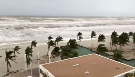 General view from the Al Baleed Resort Salalah by Anantara during Cyclone Mekunu, in Salalah, Oman May 26 2018, in this still image obtained from a video by social media. James Hewitson/Twitter/@Anantara Salalah /via REUTERS