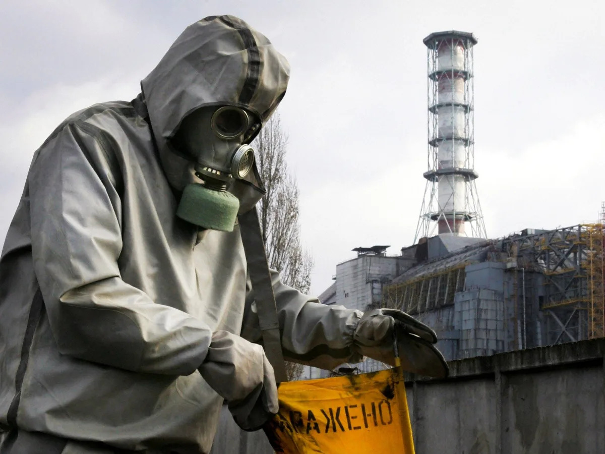 Russian forces left roughly 100 liters of 'high-quality vodka' at the Chernobyl ..