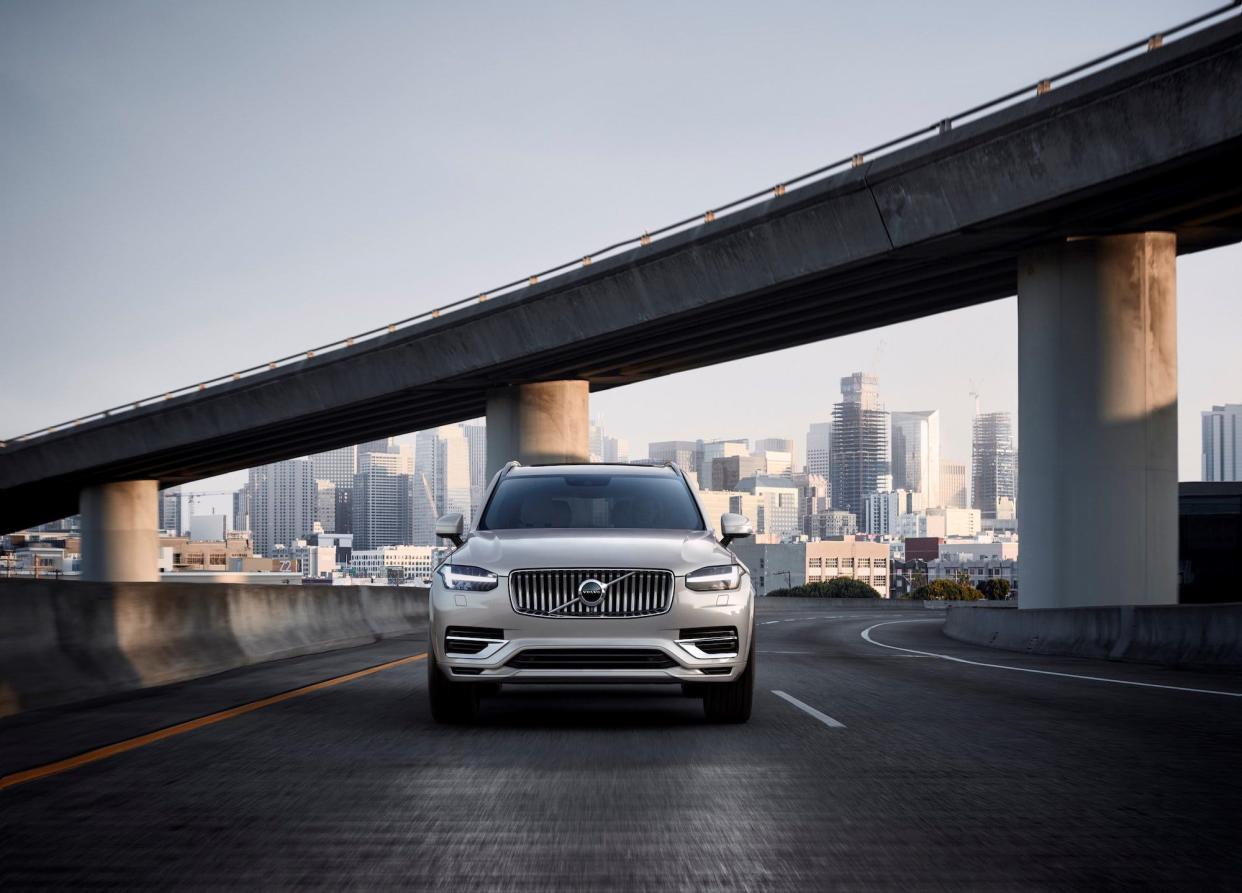 265732_XC90_Recharge_Plug In_Hybrid_Inscription_in_Birch_Light