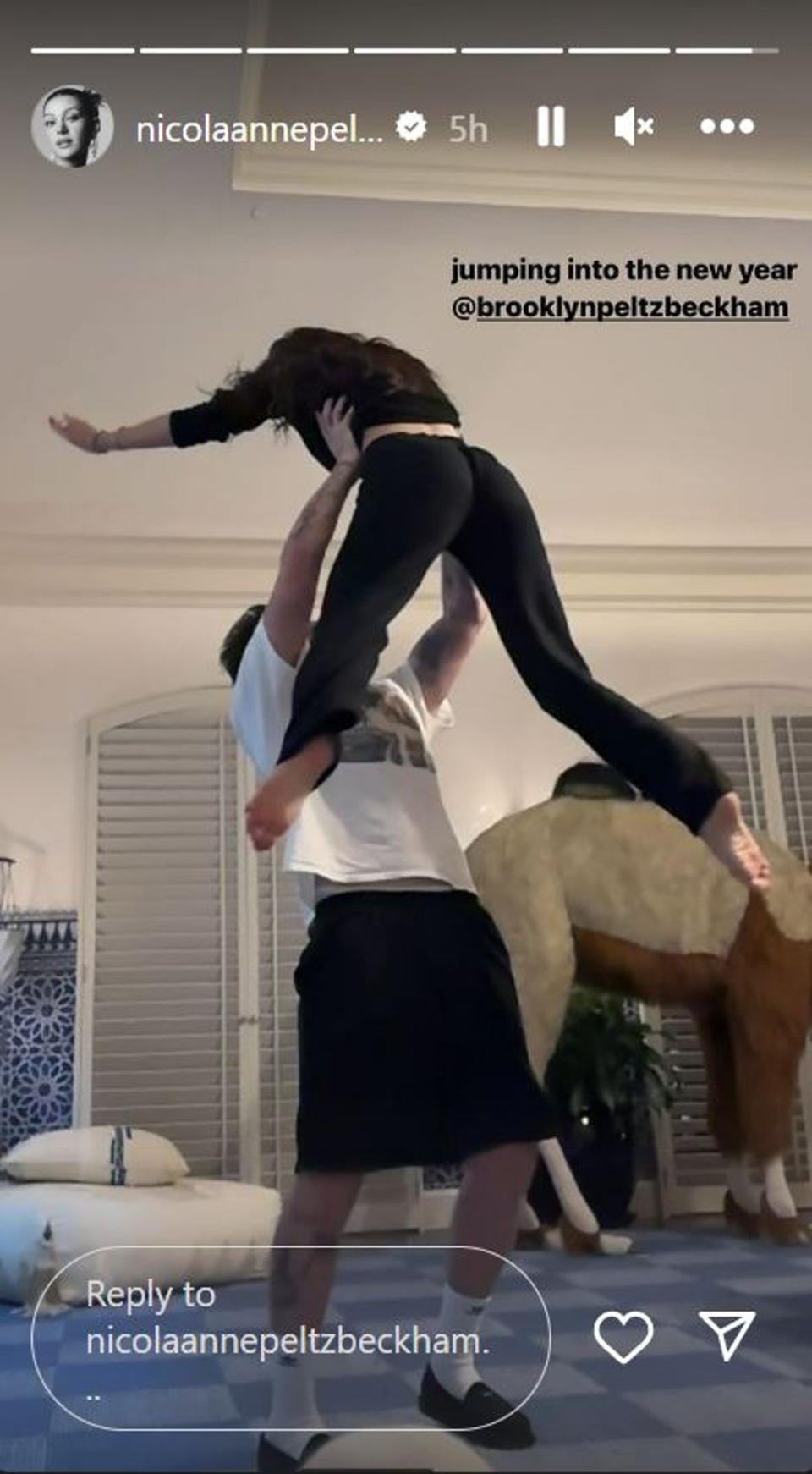 Nicola Peltz and Brooklyn Beckham re-enacted the famous Dirty Dancing lift for one snap (Instagram)