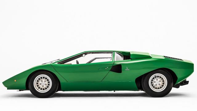 Countach Is Back, Baby!