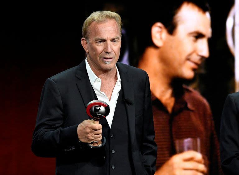 Costner reconoció que intentó llevar adelante este proyecto en 1988, y luego en 2012. El tercer intento fue el que prosperó, aunque su idea es que Horizonte sea una saga de cuatro películas