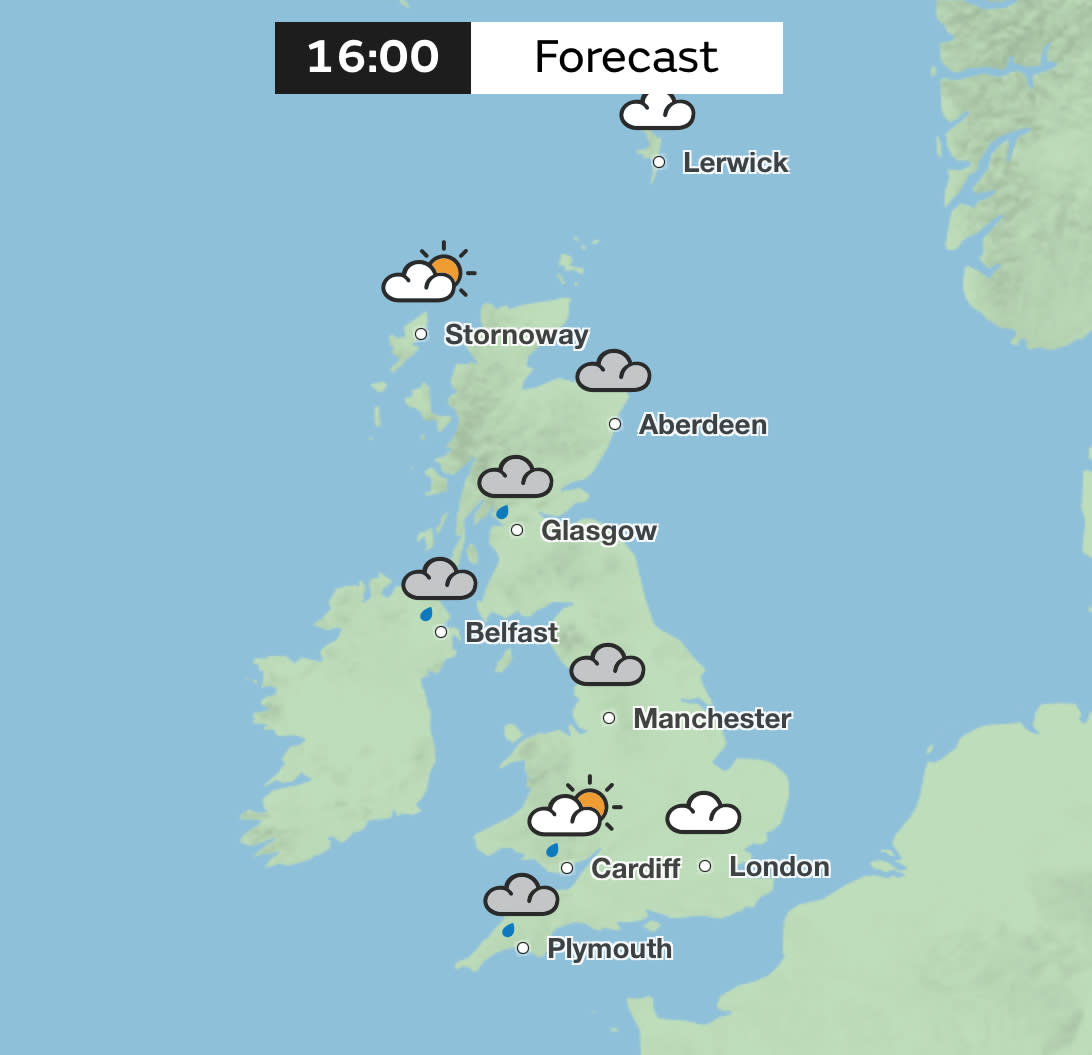 Saturday afternoon will bring a mixture of sunshine and showers. (Met Office)
