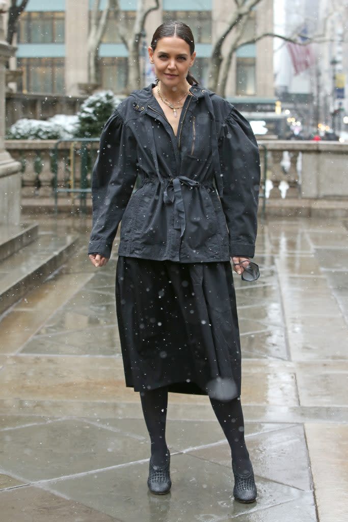 Katie Holmes attends Ulla Johnson’s Fall 2022 fashion show during New York Fashion Week on Feb. 13, 2022. - Credit: Christopher Peterson / SplashNews.com