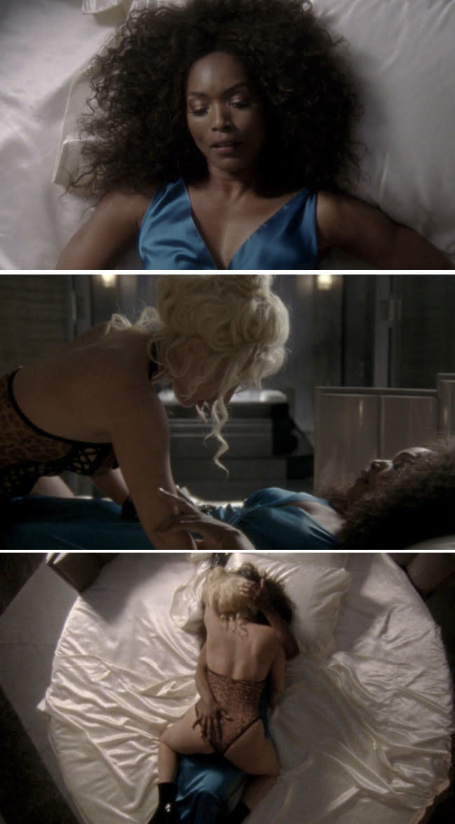 Angela Bassett and Lady Gaga in "AHS: Hotel" in bed together