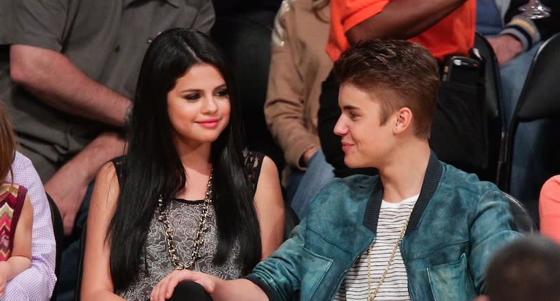 Stop everything: Selena Gomez and Justin Bieber were seen kissing in public