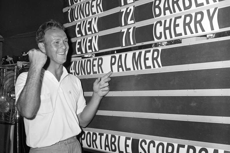 美國高爾夫球名將阿諾．帕瑪（Arnold Palmer），1960年美國公開賽（AP）