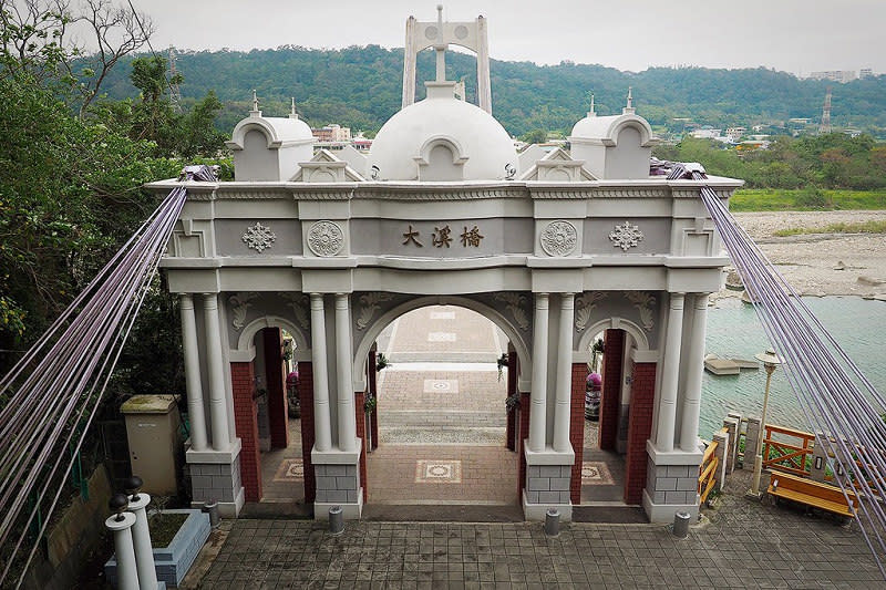 大溪橋(Photo Credit: pang yu liu @Flickr CC BY-SA 2.0，圖片來源：https://www.flickr.com/photos/75442282@N00/23706736199)  