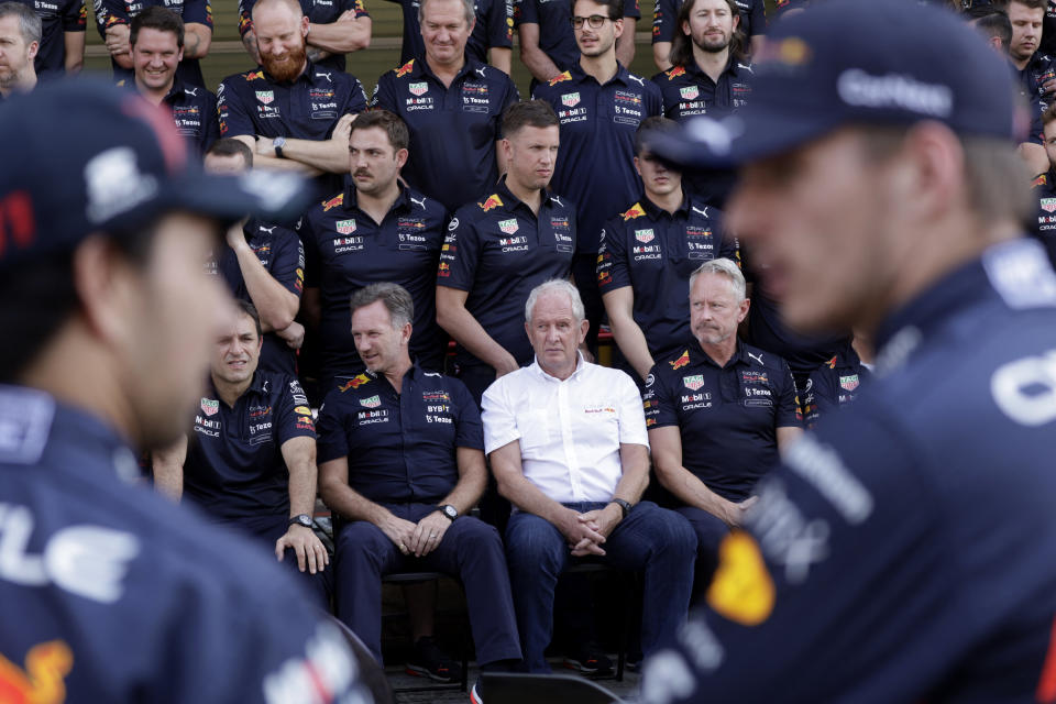 Helmut Marko, el asesor deportivo de Red Bull, también se sumó a esta controversia entre Checo Pérez y Verstappen REUTERS/Leonhard Foeger