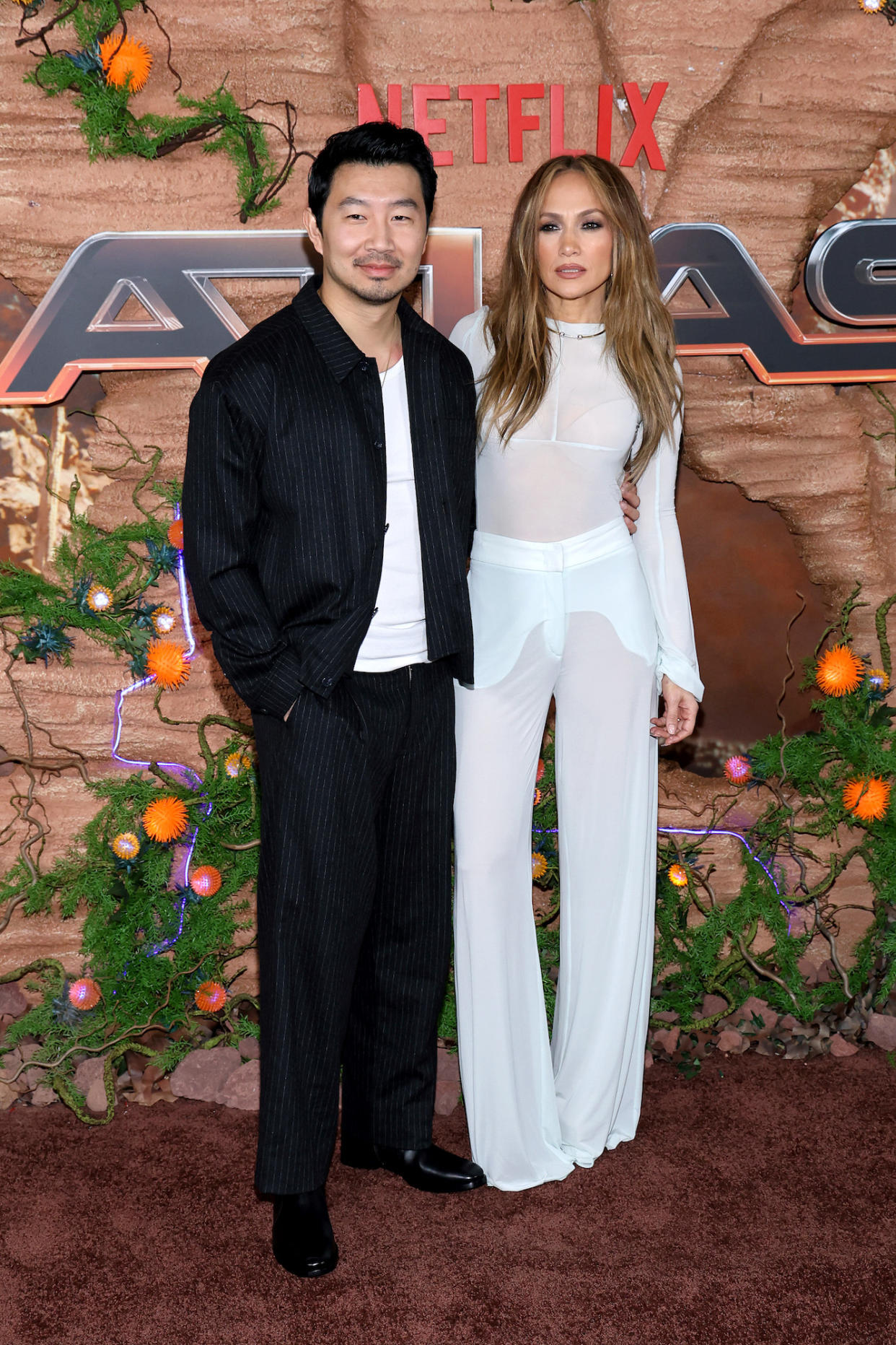 Simu Liu Comes to Jennifer Lopez s Rescue After Ben Affleck Split Question