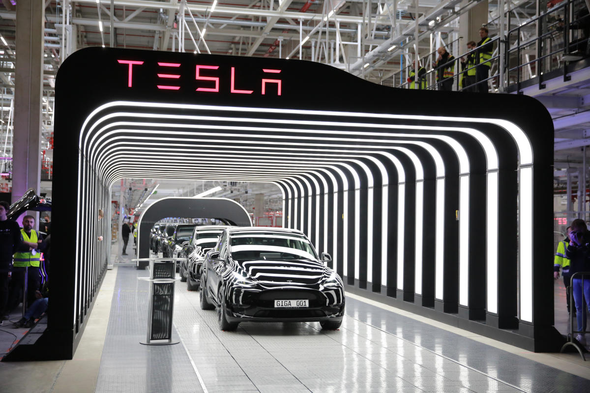 Tesla delivered a record number of EVs in Q1, amid supply-chain struggles