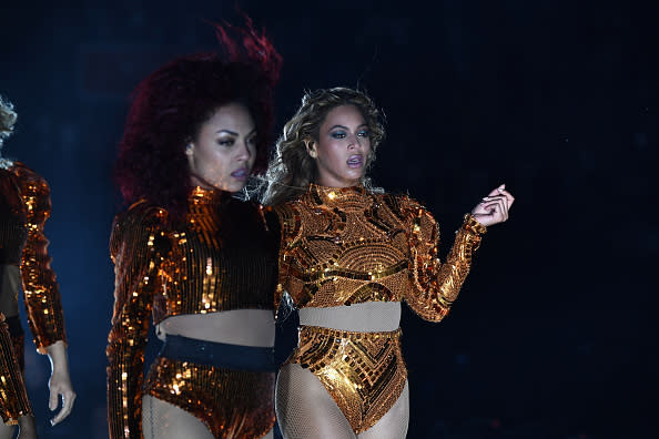 Peek into the life of the woman who has been dancing for Beyoncé for 9 years!