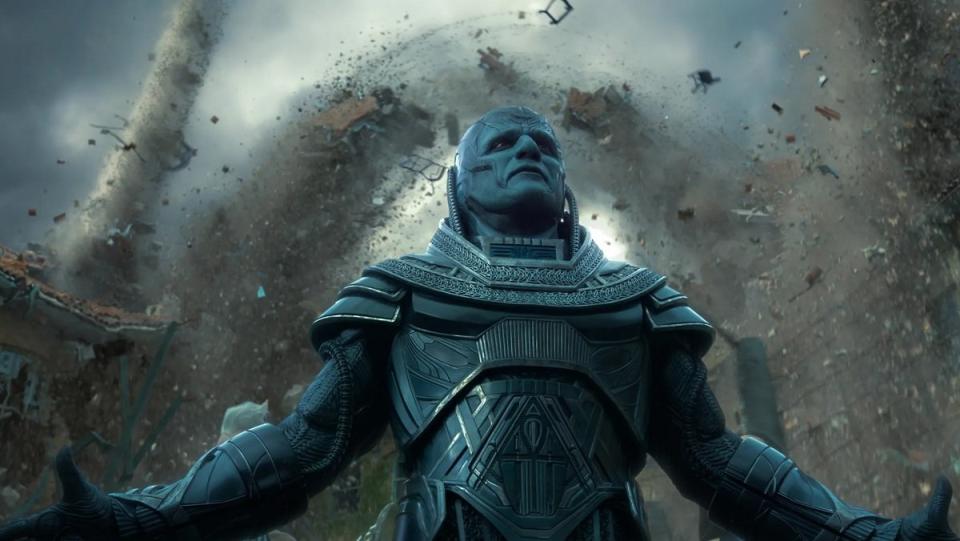 Apocalypse (Oscar Isaac) uses his power to swirl the elements behind him in X-Men: Apocalypse.