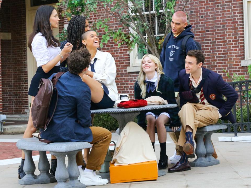 Every 'Gossip Girl' Reboot Behind-the-Scenes Photo You Need to See