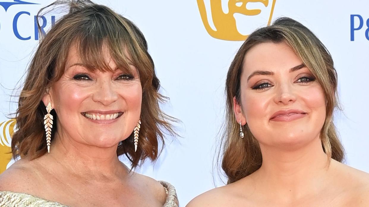 Lorraine Kelly and her daughter Rosie Smith posing together