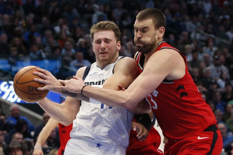 NBA: Toronto Raptors at Dallas Mavericks