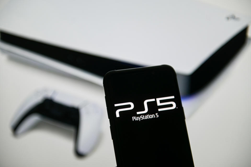 POLAND - 2020/06/15: In this photo illustration a PlayStation 5 logo seen displayed on a smartphone. (Photo Illustration by Mateusz Slodkowski/SOPA Images/LightRocket via Getty Images)