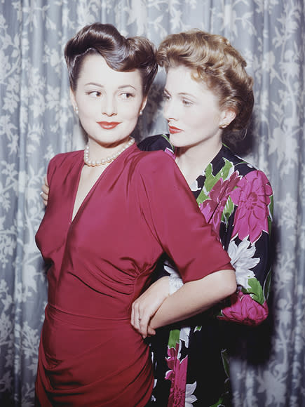 OLIVIA DE HAVILLAND & JOAN FONTAINE 