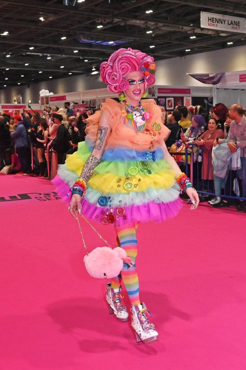 Photo Gallery Dragcon UK 2024 Queens Walk