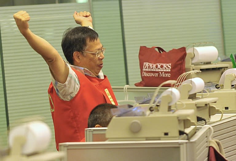 Hong Kong shares bounced back after the previous day's sell-off