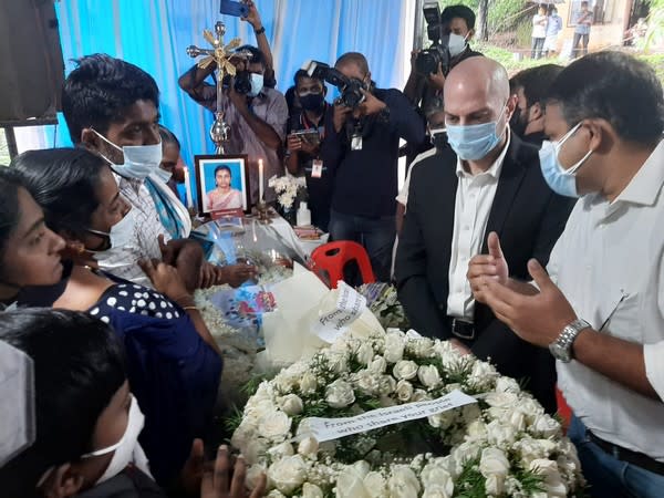 Jonathan Zadka, consul general of Israel to South India visited Kerala woman's home at Keerithodu (Photo/ANI) 