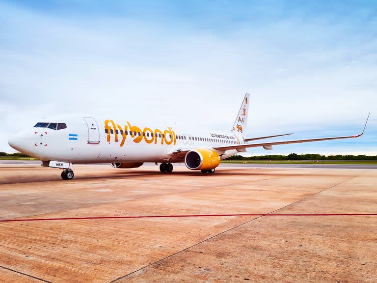 FlyBondi será la única aerolínea que seguirá operando este jueves.