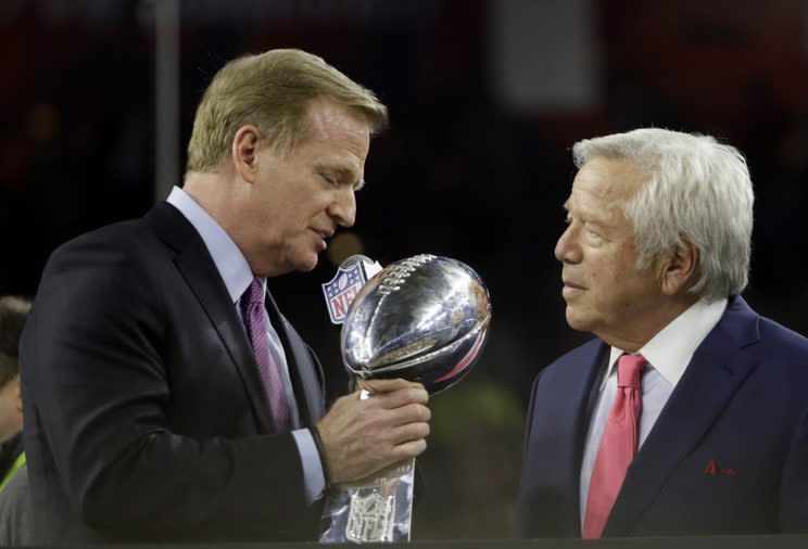 Roger Goodell and Robert Kraft have patched up whatever differences they had. (AP) 