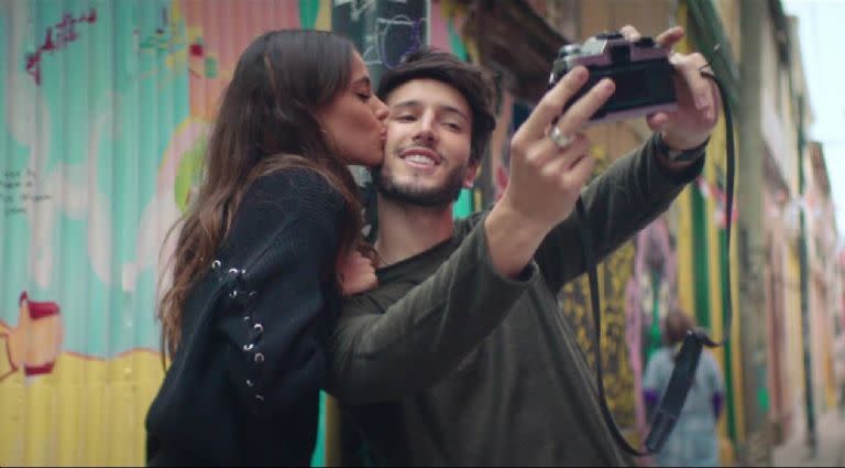 YATRA Y TINI, UN ROMANCE INOLVIDABLE.