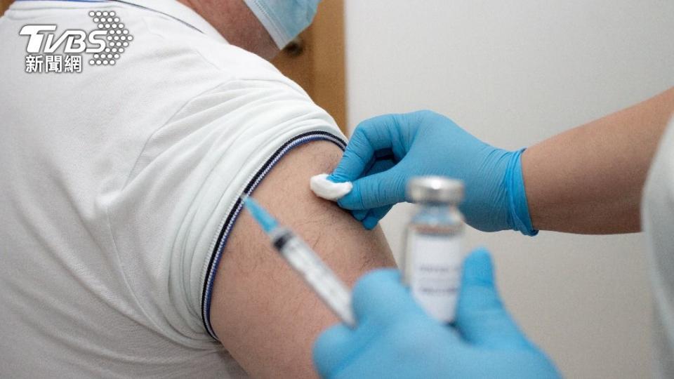 「全明星等級」的科學家們齊發文呼籲新冠疫苗的加強劑其實沒有必要。（示意圖／shutterstock達志影像）