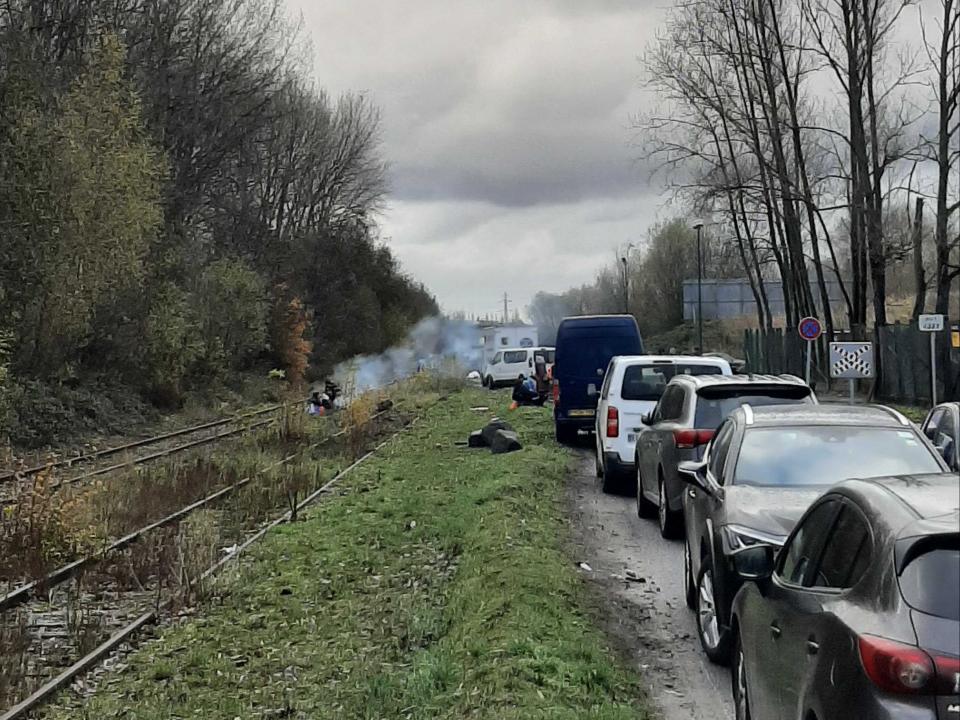 A new makeshift camp has been set up in Grande-Snythe after police cleared one nearby inhabited by hundreds of people (Zoe Tidman/The Independent)