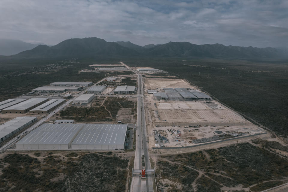 El extenso parque industrial de Hofusan, una empresa de un desarrollador local y dos empresas de China, en Nuevo León, México, el 20 de enero de 2023. (Luis Antonio Rojas/The New York Times)