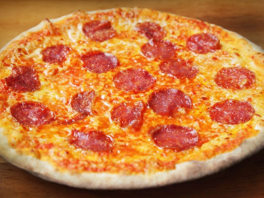 pepperoni pizza