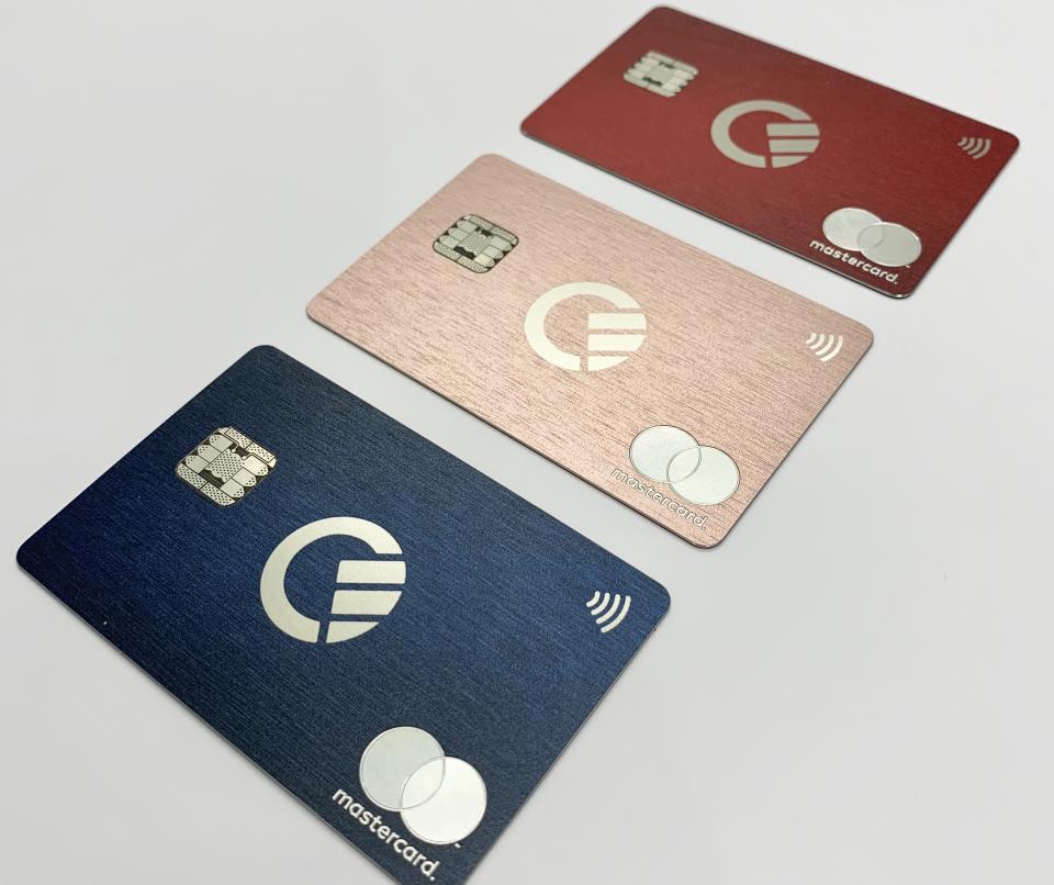 Curve's all-in-one cards. Photo: Curve