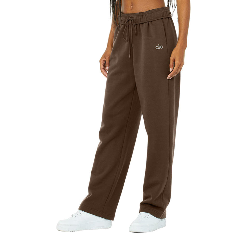 Alo Yoga Accolade Straight Leg Sweatpants