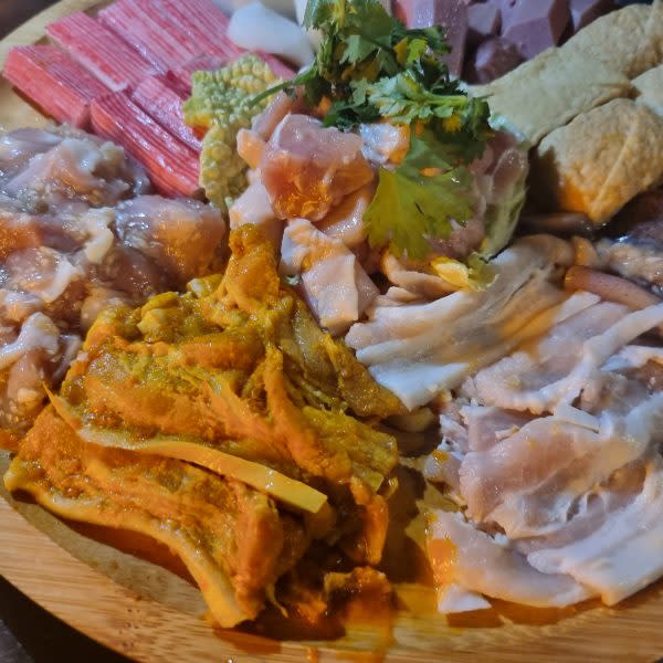 pratunam - close up of meats