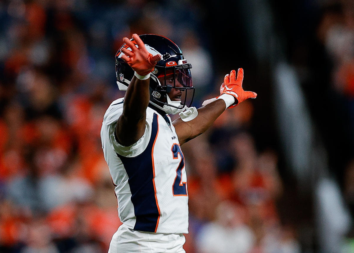 Broncos waive Essang Bassey, sign Tre'Quan Smith to practice squad