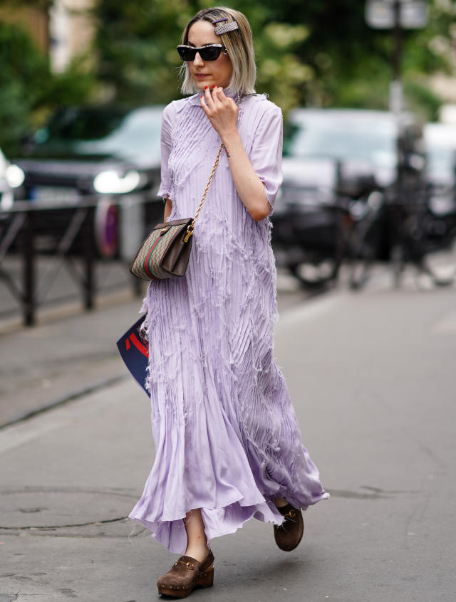 How I Plan On Styling Clogs For Fall - an indigo day