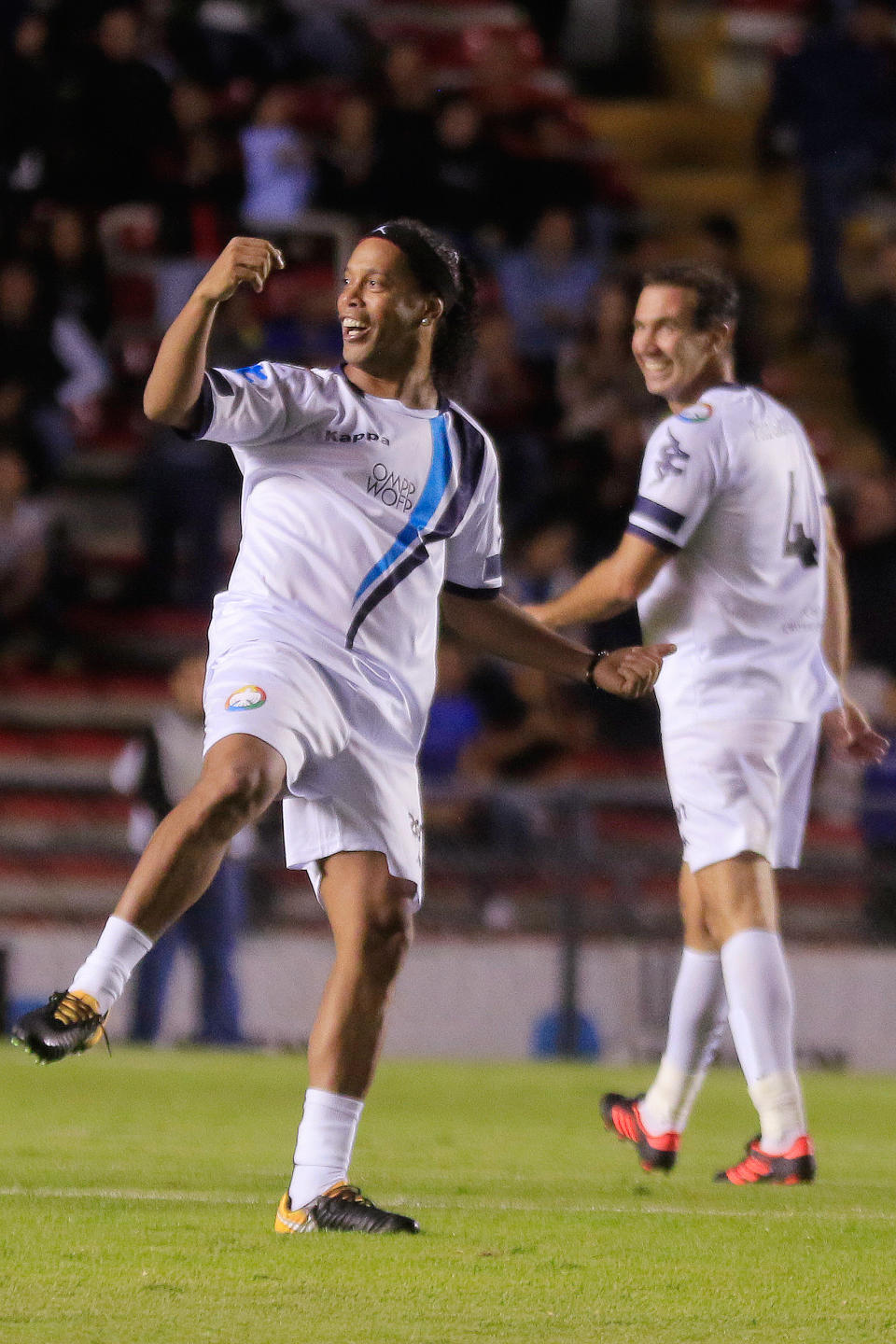 Ronaldinho durante el Juego Por la Paz entre Estrellas de América vs Estrellas de Europa, en el estadio Corregidora el 11 de Noviembre del 2017 en Querétaro, México. / Foto: Jam Media