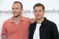 <p>Als nächstes war Damon mit Heath Ledger in dem von den Kritikern verrissenen Fantasy-Abenteuer „Brothers Grimm“ zu sehen.<i> (Bild: Daniele Venturelli/WireImage)</i></p>