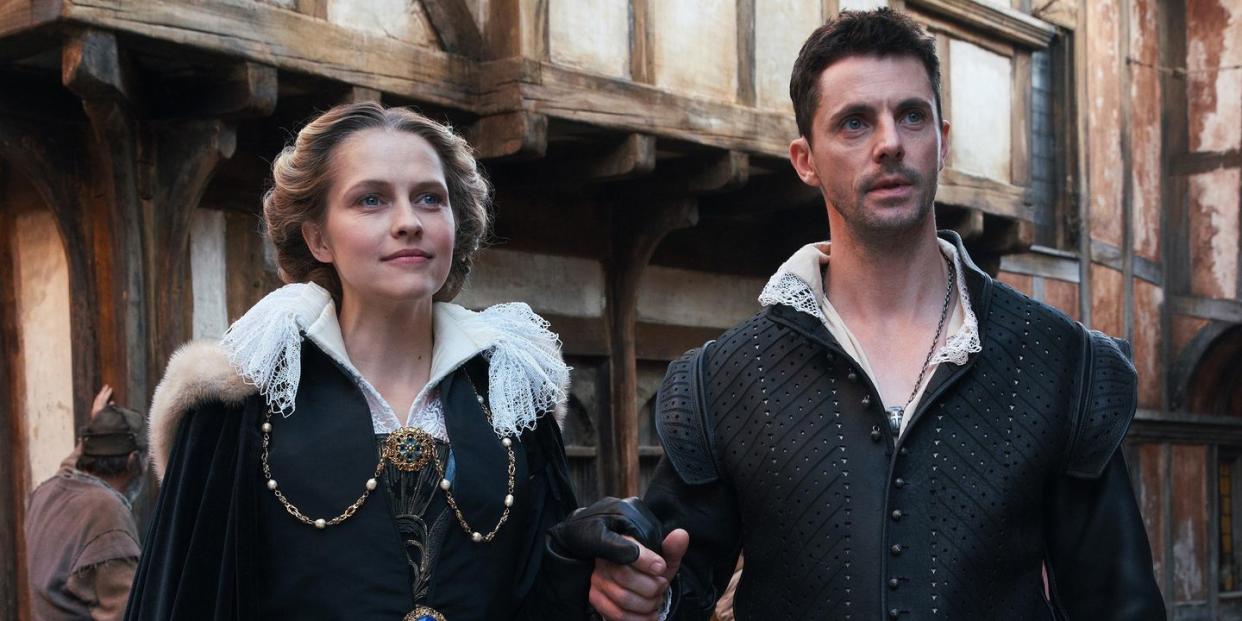 teresa palmer as diana bishop, matthew goode as matthew de clairmont, discovery of witches season 2