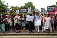 <p>Pro and anti-Donald Trump protesters demonstrate outside Winfield House, the London residence of US ambassador Woody Johnson, where US President Donald Trump and first lady Melania Trump are staying tonight on July 12, 2018 in London, Britain. (Photo: Jack Taylor/Getty Images) </p>