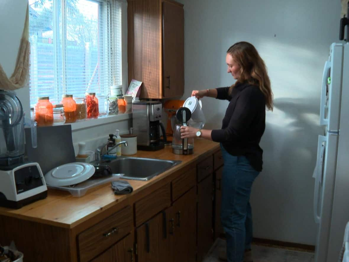 After living in staff accommodation, Sabina Litherland felt the expense of a studio apartment was worth the autonomy. (Helen Pike/CBC - image credit)